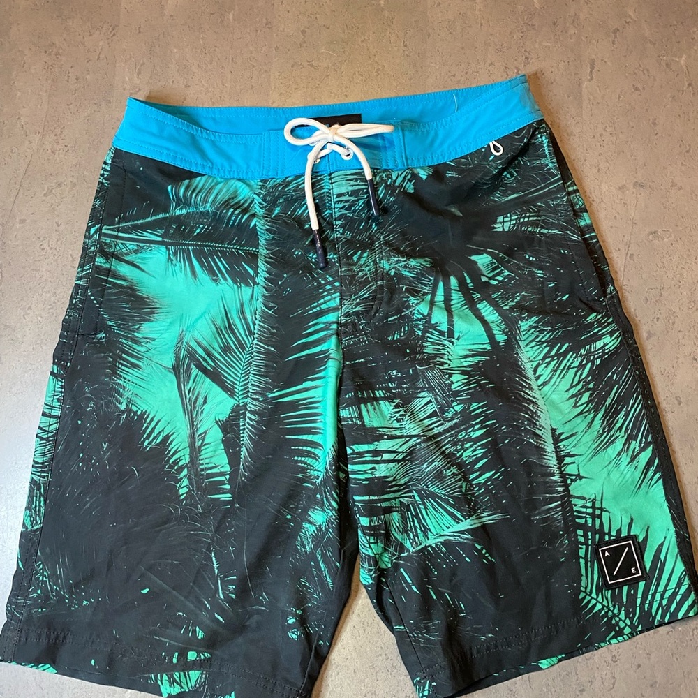 American Eagle Outfitters Black and Green Palm Swim Shorts
